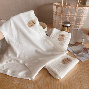 MLK trudničko donje rublje: visok pas, prozračni pamuk 90–95%, podstava prepona 100% pamuk