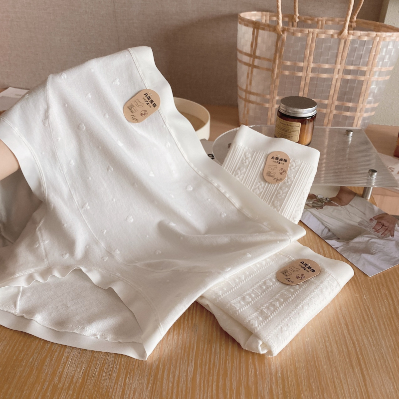 MLK trudničko donje rublje: visok pas, prozračni pamuk 90–95%, podstava prepona 100% pamuk