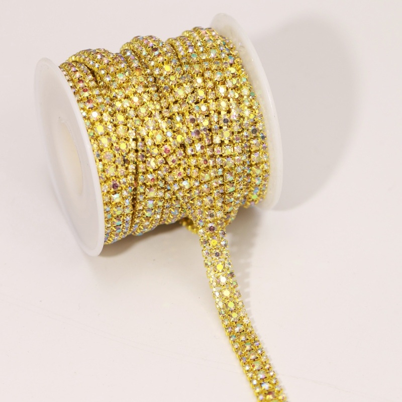 Troredna kandžasta lanac s rhinestones na elektroplatiranom metalu – dodatak za DIY nakit