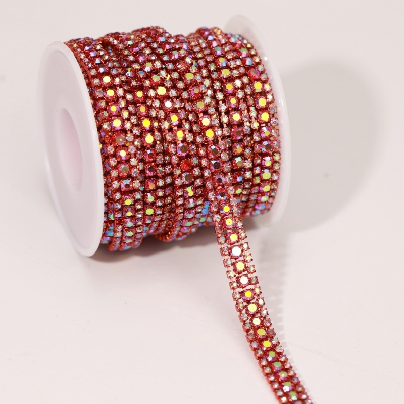 Troredna kandžasta lanac s rhinestones na elektroplatiranom metalu – dodatak za DIY nakit