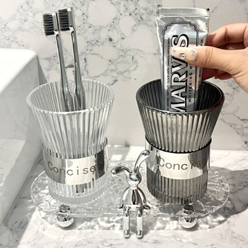 Set čašica za četkicu i čaša za ispiranje s držačem za pohranu, za parove, moderan minimalistički dizajn, cilindričan oblik