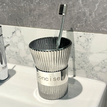 Set čašica za četkicu i čaša za ispiranje s držačem za pohranu, za parove, moderan minimalistički dizajn, cilindričan oblik