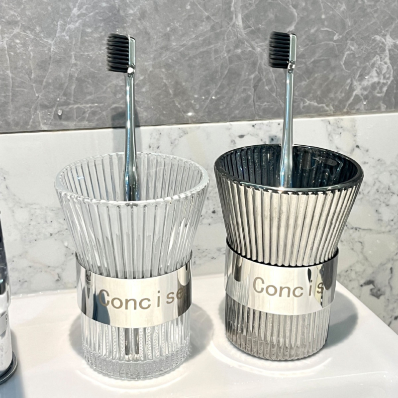 Set čašica za četkicu i čaša za ispiranje s držačem za pohranu, za parove, moderan minimalistički dizajn, cilindričan oblik