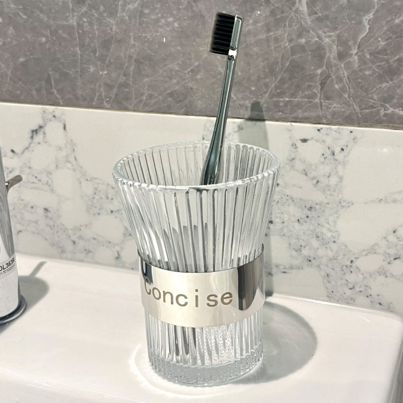 Set čašica za četkicu i čaša za ispiranje s držačem za pohranu, za parove, moderan minimalistički dizajn, cilindričan oblik