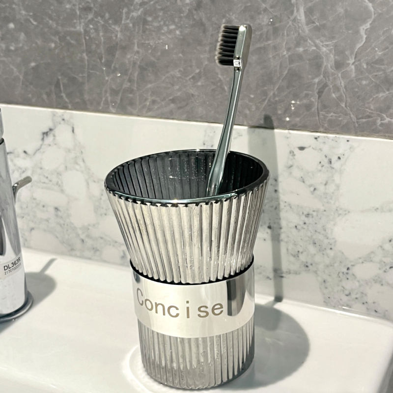 Set čašica za četkicu i čaša za ispiranje s držačem za pohranu, za parove, moderan minimalistički dizajn, cilindričan oblik