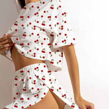 Női két darabos pizsama készlet, lélegző poliészter kötött anyagból, nyomtatott dizájn, felső kerek nyakú és rövidnadrág