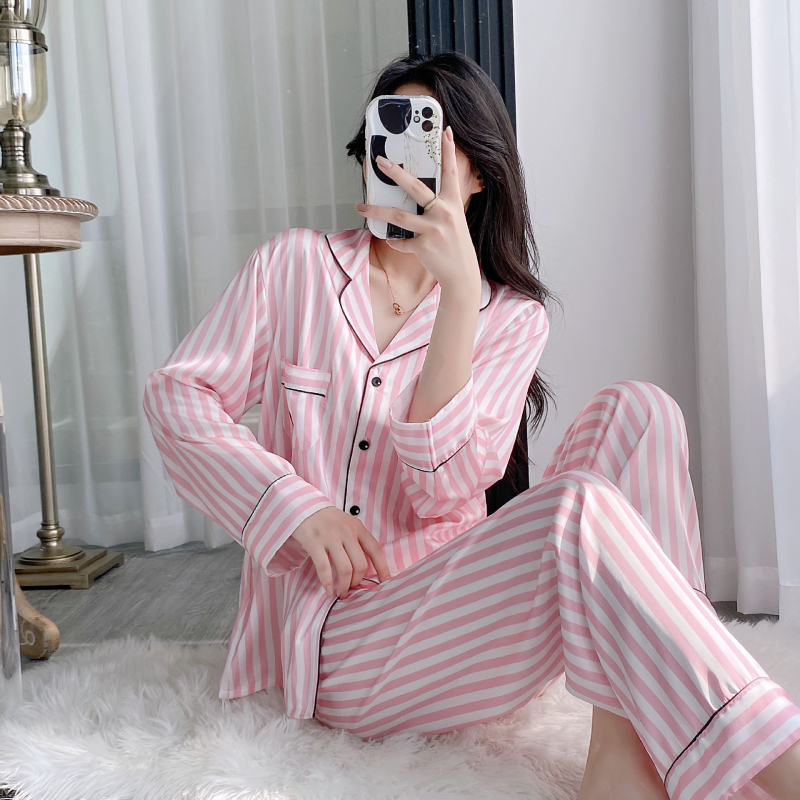 Pjamski set u kardiganskom stilu – prugasti Ice Silk, dugi rukavi, V-izrez, lagana tkanina