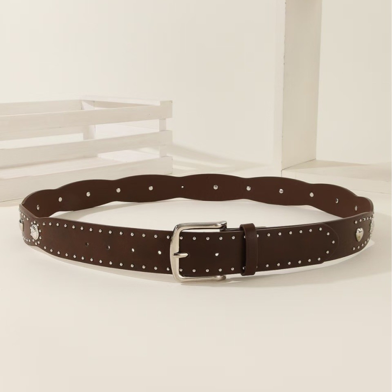 Ženski kaiš u američko-retro stilu • PU materijal • metalna kopča • kopčanje s klinom • jesen 2025 • casual stil / gradska svakodnevica