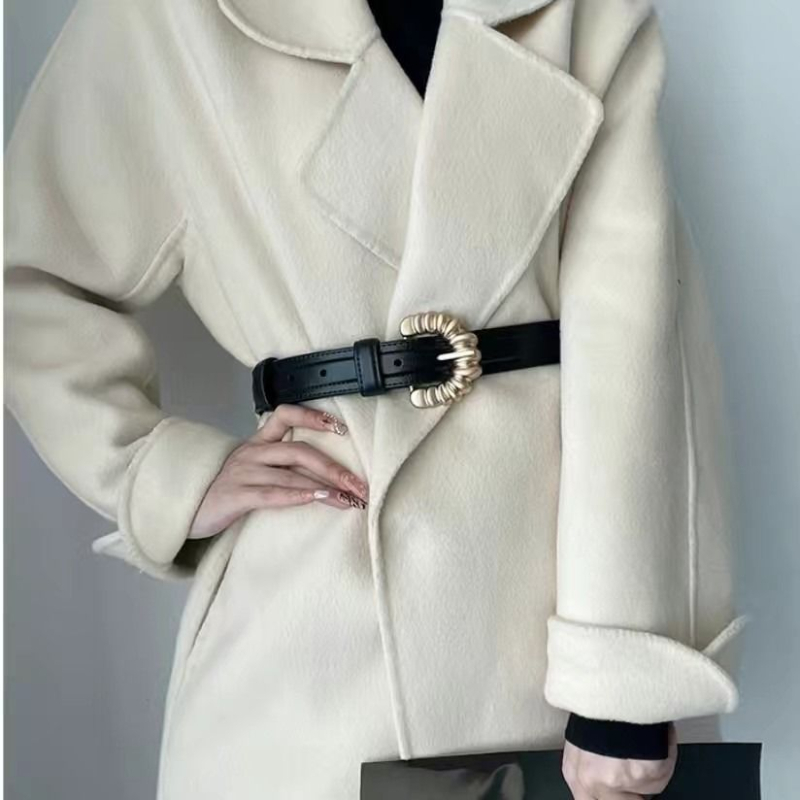 Pojas za kaput s kopčom od legure, PU materijal, vezanje uz pomoć pertli, uska širina do 2 cm