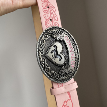 Pojas od imitacijske kože, spona od legure, kopčanje kukom, marka Yiting, ljeto 2025, stil osobnosti