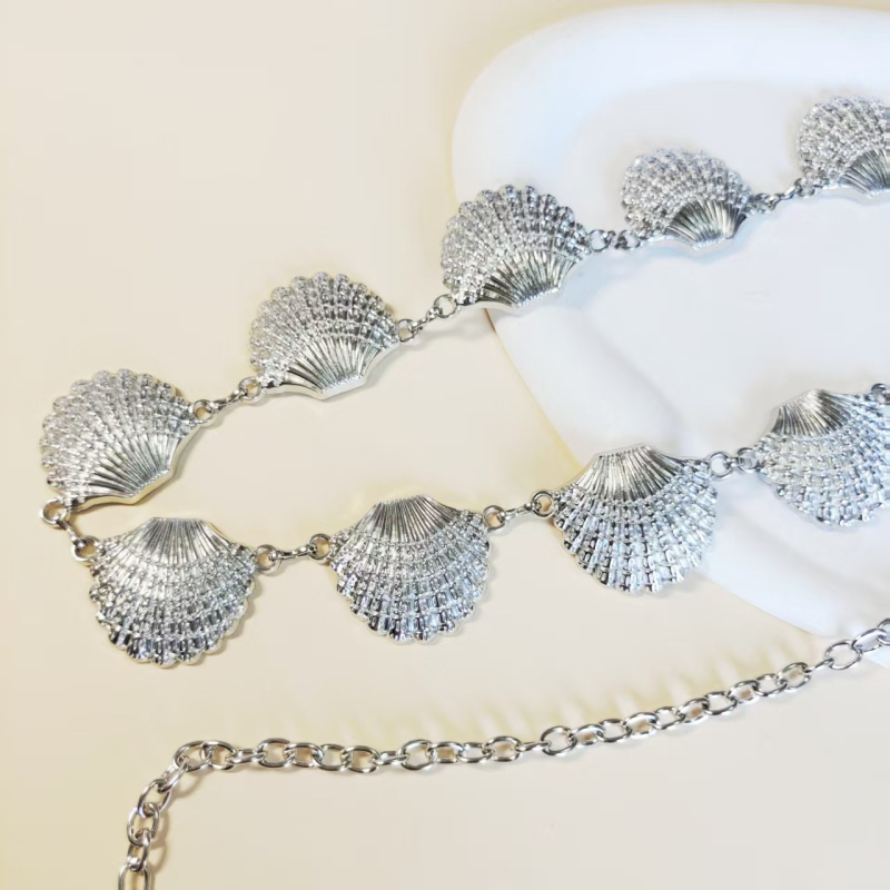 Metalni lanac za struk, duljina 80–100 cm, više petlji za remen, prilagodljiv, izlazak ljeta 2025