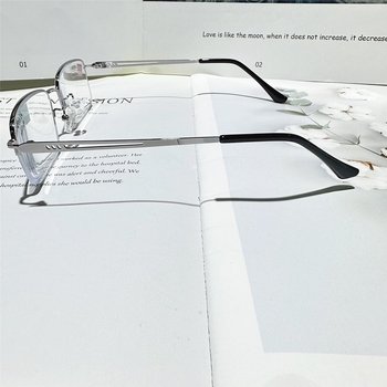 Muške naočale za čitanje s zaštitom od plavog svjetla, leće od smole, cijeli metalni okvir, kvadratni okvir