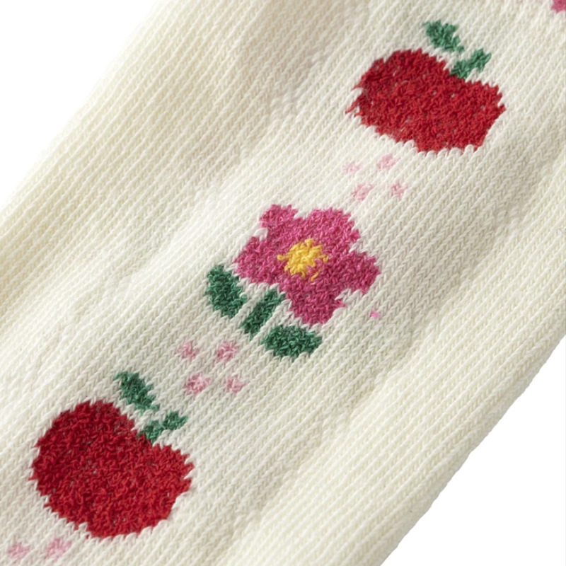 Gyerekeknek készült zokni Cartoon hímzéssel, pamut, hosszú cső, lélegző, 95% pamut, 3–8 éveseknek