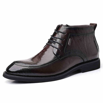 Muške visoke kožne cipele, gornji dio od dvostruke teleće kože, podstava od umjetnog krzna, potplat od ljepila gume, niski klin 1–3 cm, zima