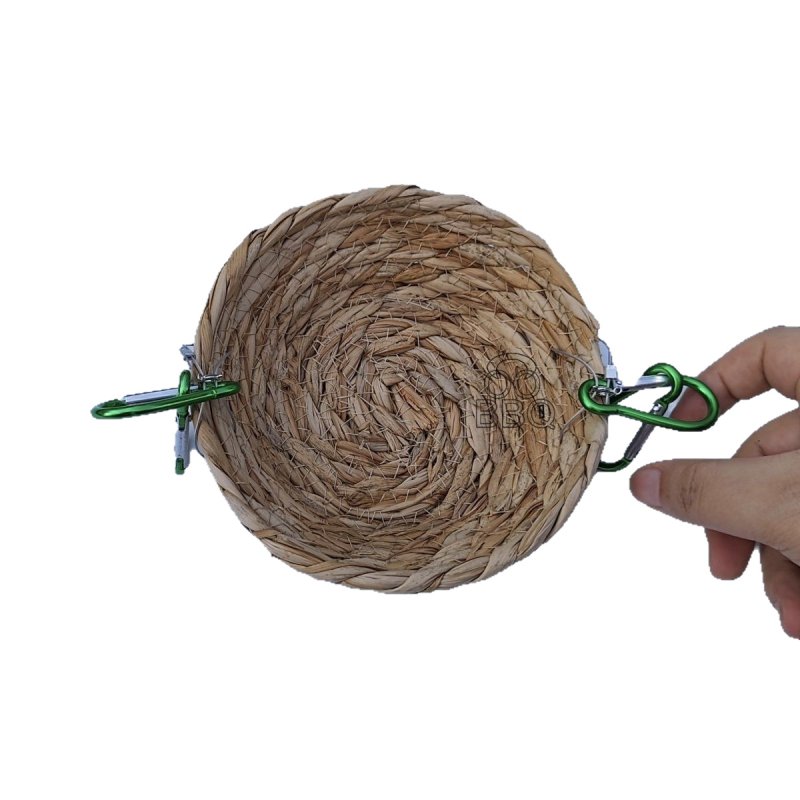 Hamster viseće gnijezdo, pleteno od trave i metala, za sve sezone