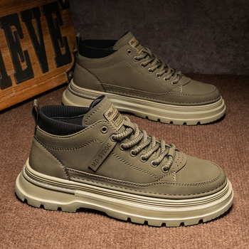 Muške Martin čizme, visoke, mikrovlakna koža, vodootporne i prozračne, iznad koljena, klin 1–3 cm, zima 2024