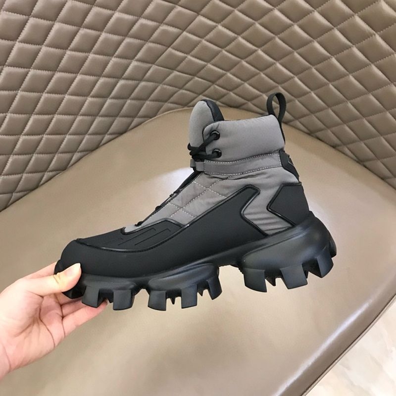 Visoke muške tenisice s višestrukim gornjim dijelom, vezanje, špičasti vrh, gumeni potplat