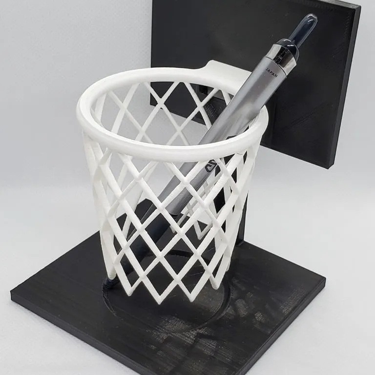 3D-εκτυπωμένος δίσκος-δοχείο για στυλό με μπασκετικό στεφάνι, για επιφάνεια εργασίας — PLA, στρογγυλό σχήμα, Διαθέσιμη προσαρμογή, Εκτύπωση λογότυπου
