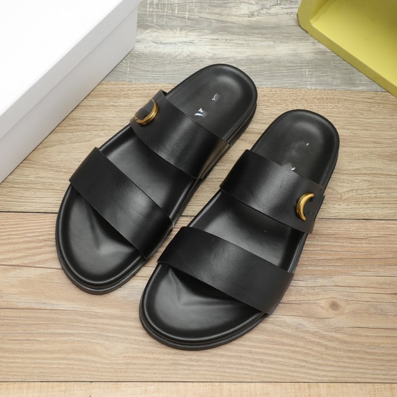 Férfi bőrszandál nyílt lábujjjal, felső rész bőr, gumírozott talp, lélegző és csúszásmentes