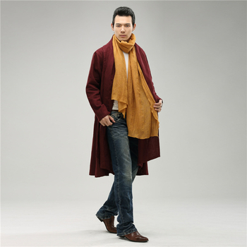 Férfiaknak etnikus stílusú szélkabát reverrel, hosszú, bő szabás