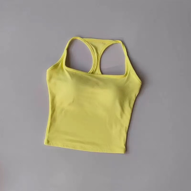 Joga top s ugrađenom jastučićem za prsa, najlon/elastan 80/20, odvlači vlagu, prozračan, brzo sušenje, tanke naramenice