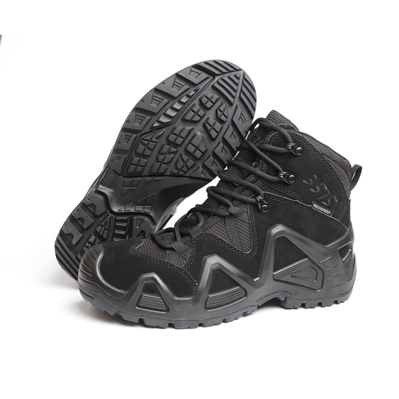 Ghete de alpinism - Şireturi frontale, Impermeabile, Talie medie, Partea superioară din piele de vițel, Talpă din cauciuc rezistentă la uzură