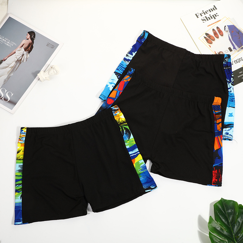 Muške plivke s printom – Milk Silk tkanina 90% poliestera, podstava Milk Silk 90%, Stil: briefs, Pogodno za plivanje