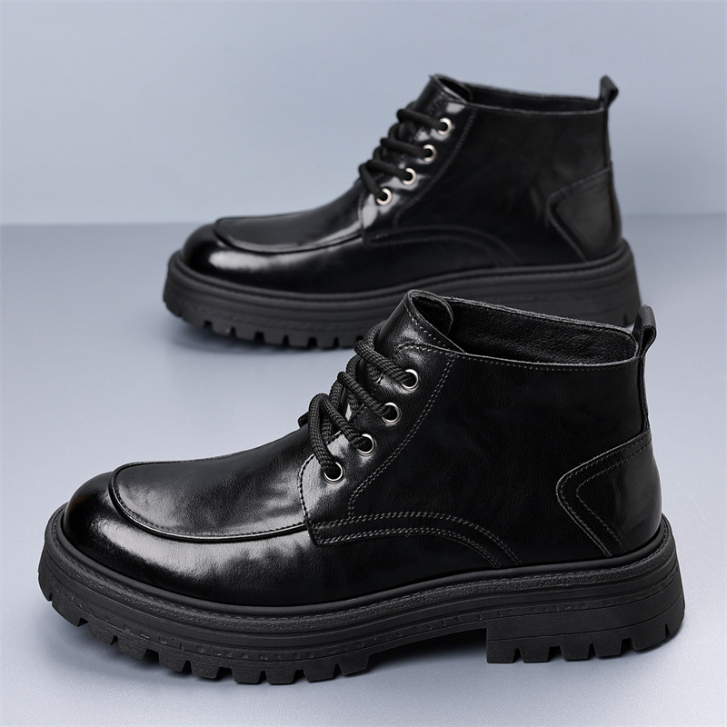 Muške Chelsea čizme srednjeg kroja, tople za zimu, gornji dio od reciklirane kože, gumena potplata, pamučna podstava