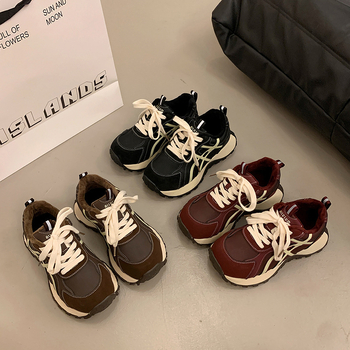 Adidași pentru femei cu căptușeală din fleece, talpă din cauciuc groasă, înălțime înaltă, închidere cu șiret în față, partea superioară din piele sintetică