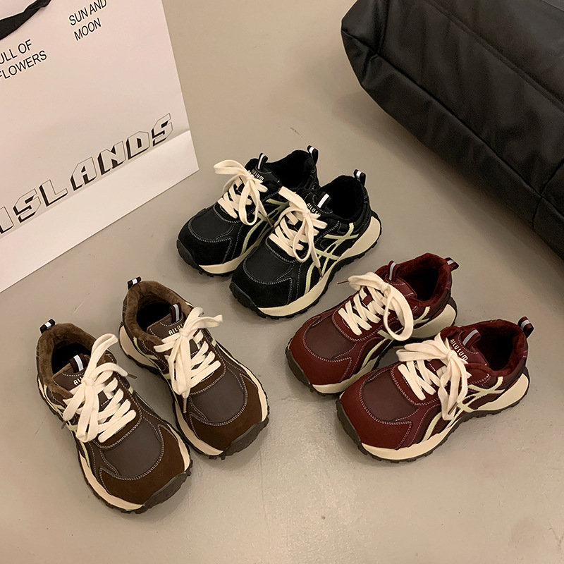 Adidași pentru femei cu căptușeală din fleece, talpă din cauciuc groasă, înălțime înaltă, închidere cu șiret în față, partea superioară din piele sintetică