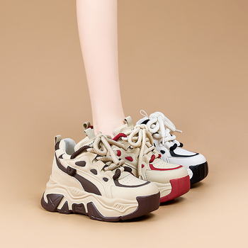 Ženske tenisice u stilu dad shoes, s povećanjem visine, wedge petom 6-8 cm, gornji dio od Super Fiber, vezanje šnirkama