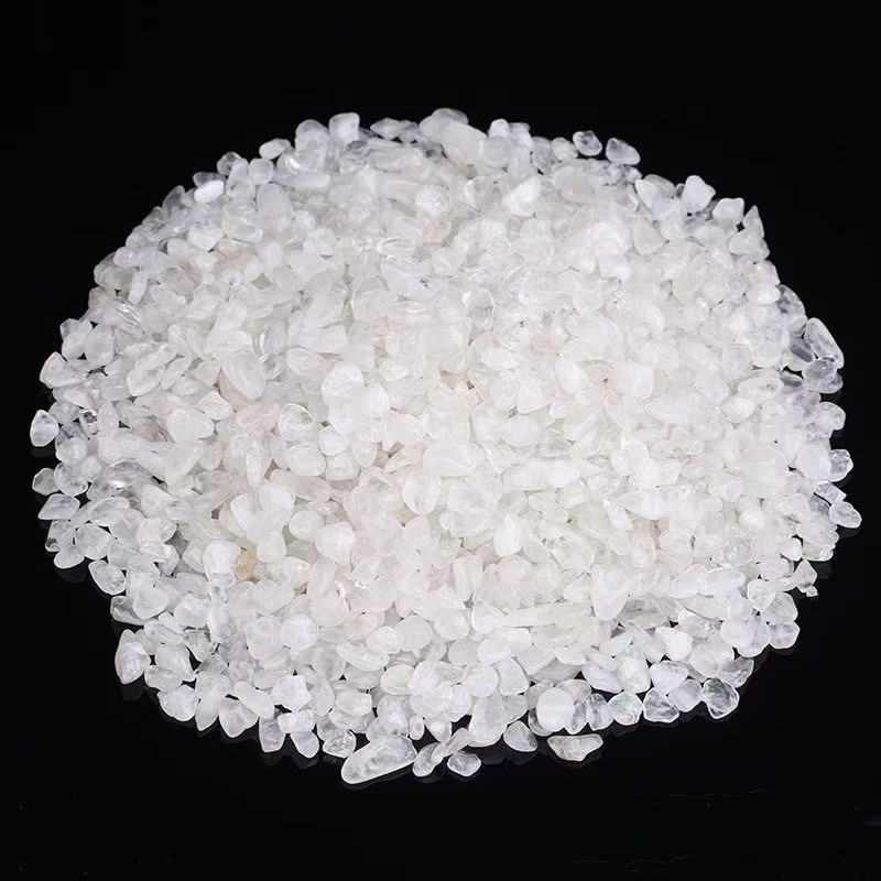 Kristalni grubi kamen – energetski kamen za bogatstvo i uređenje Budinog krajolika