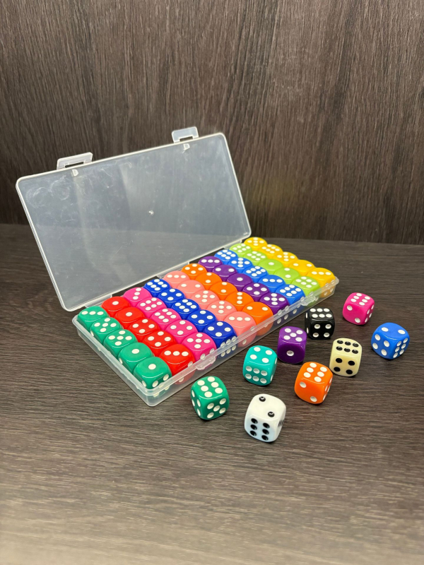 Kockák - akril, lekerekített sarkok, más alakú, 500 darabos doboz, testreszabás elérhető