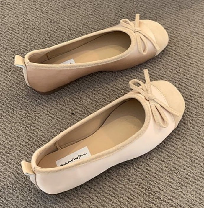 Ravne balerine s okruglim vrhom, gornji dio od super vlakna, ulošak PU, potplat od gume, niska potpetica