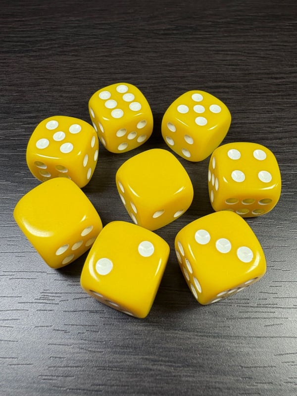 Akrilne kockice s zaobljenim kutovima (Materijal: akril; Brend: Great dice; Pakiranje: 500 komada; Prilagodba dostupna)