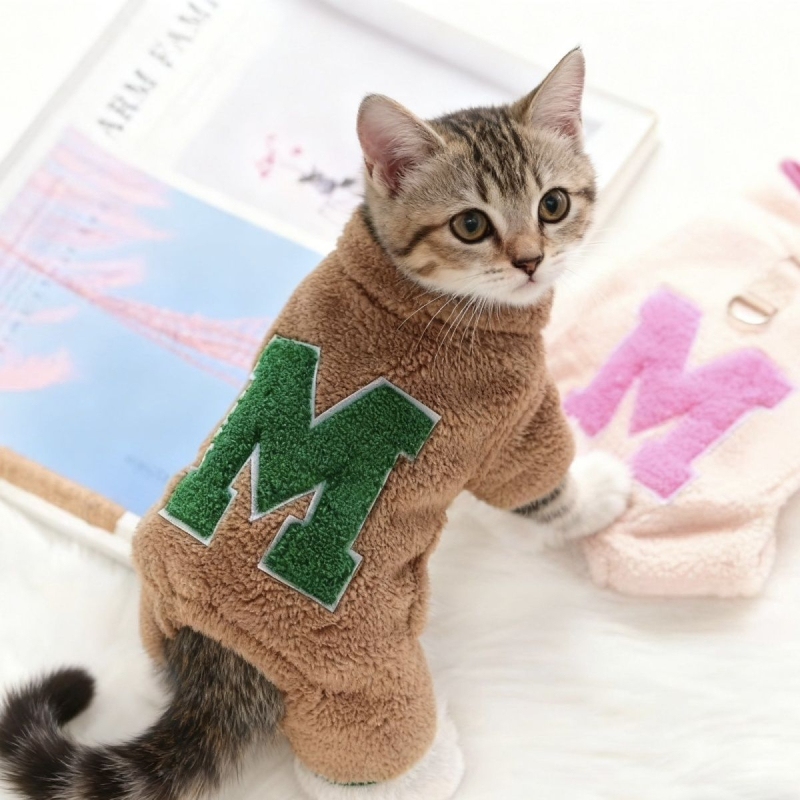 Macska ruházat, egy darabból, négy lábra, vastagított kivitel, fémből készült anyag, univerzális illeszkedés, őszi-téli meleg