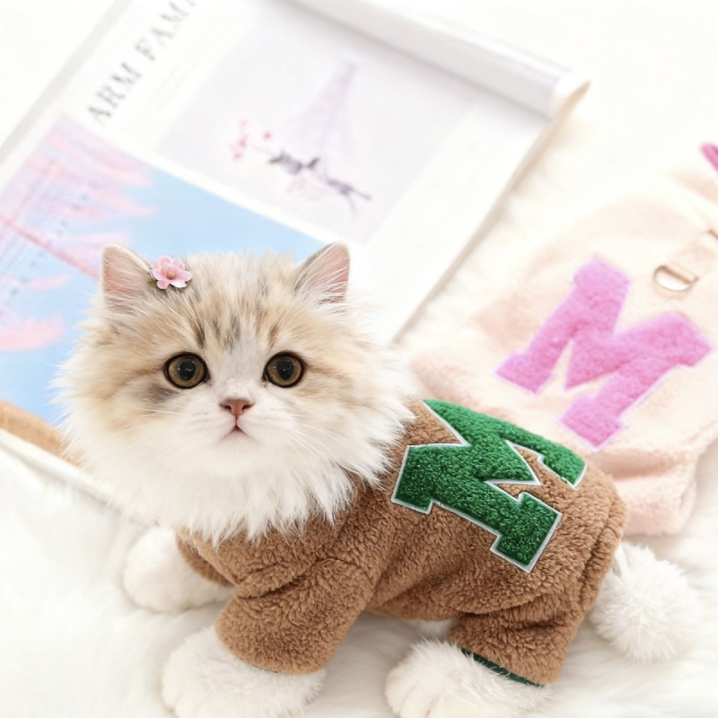 Macska ruházat, egy darabból, négy lábra, vastagított kivitel, fémből készült anyag, univerzális illeszkedés, őszi-téli meleg