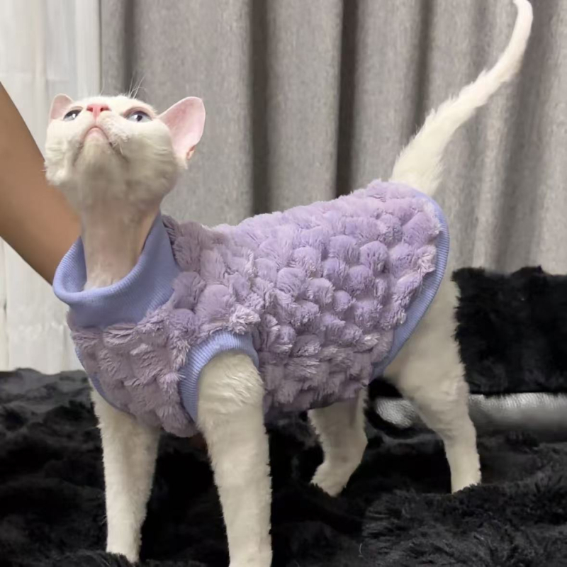 Odeća za bezdlaku Devon Rex mačku, topla, debela, mekana u Shu velvet materijalu, dugim rukavima, unisex