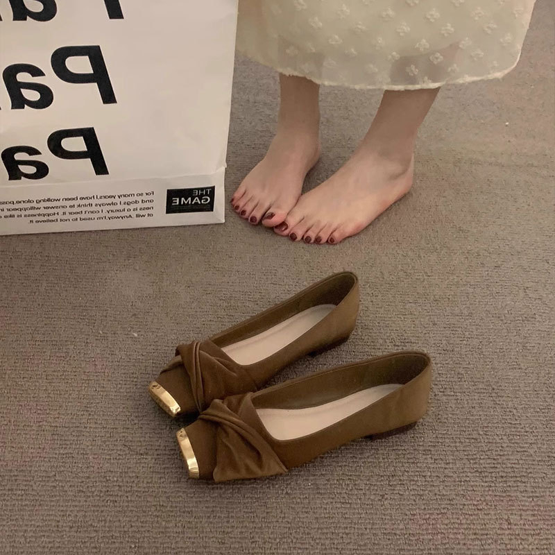 Ženske slip-on plošne cipele za svakodnevnu upotrebu, kvadratni vrh, niski pet 1-3 cm, gumena potplata, ulošak od Super Fiber