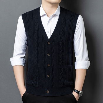 Férfi V-nyakú kötött kardigán mellény, gallér nélküli, karcsú szabás, közepes vastagság, gyapjú keverék 36–40%, 2025 ősz