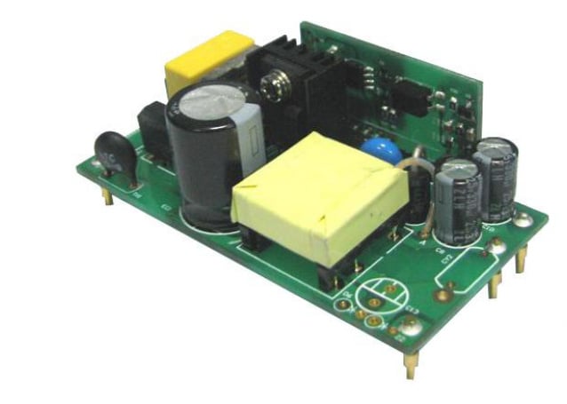 LO30-10B24 AC/DC modul napajanja, PWM, 24 V 30 W, ulaz 85-264 VAC / 100-370 VDC, učinkovitost 87%