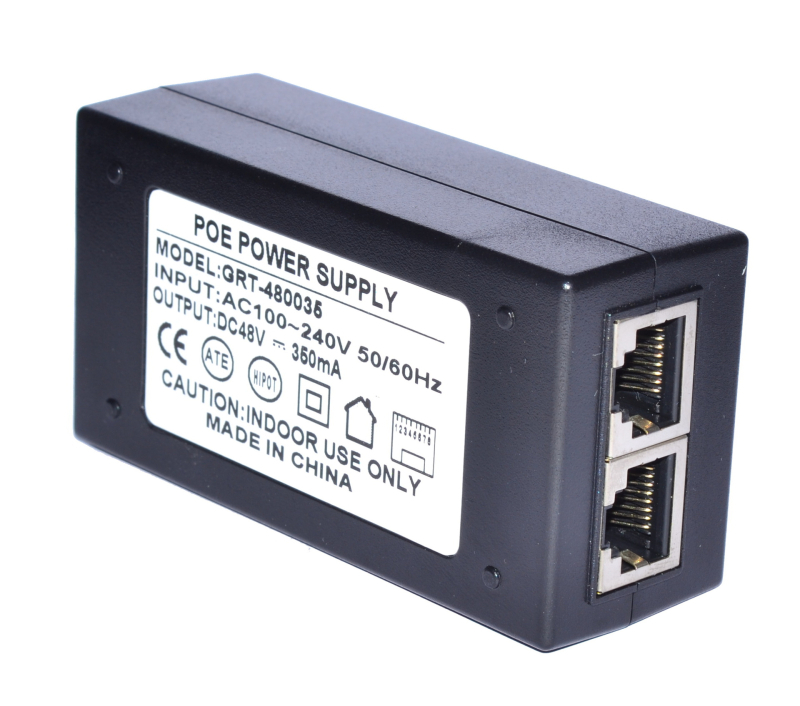 Stolno AC/DC napajanje s PWM upravljanjem, puni most, ulaz 100–240 V, izlaz 24 V 0,5 A, IP65 zaštita.