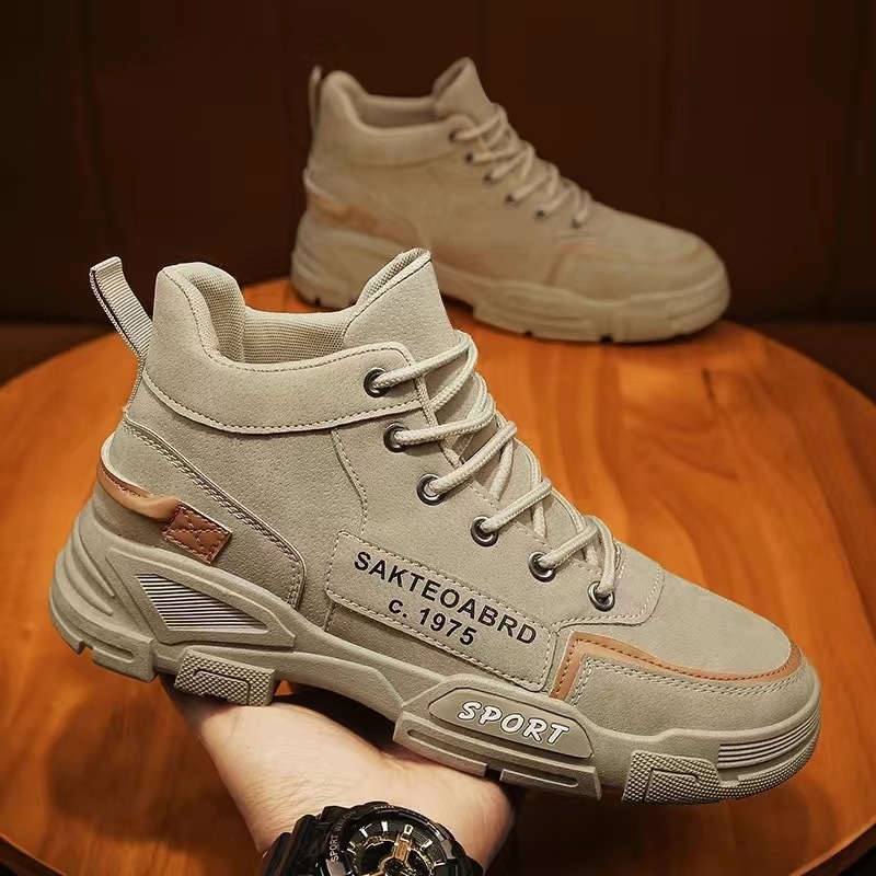 Мъжки зимни ботуши средно високи, водоустойчими, с подплата от флис, PU горна част, PVC подметка, удебелена изолация