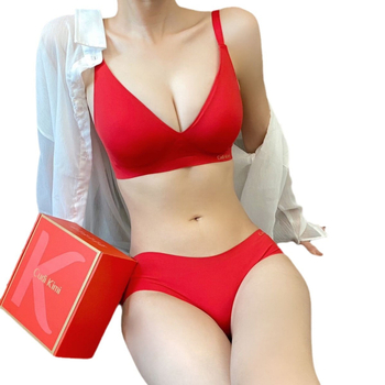 Set grudnjaka s košaricama 3/4, mekan čelični prsten, fiksne dvostruke naramenice, dvostruke kopče straga, najlon tkanina, duboki V