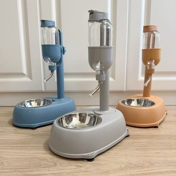 Dr. Pet automatski prilagodljivi dispenser za vodu za kućne ljubimce s visećim hranjenjem i integriranom zdjelicom – za pse i mačke, od plastike, s tri čelične kuglice za suhoću usta