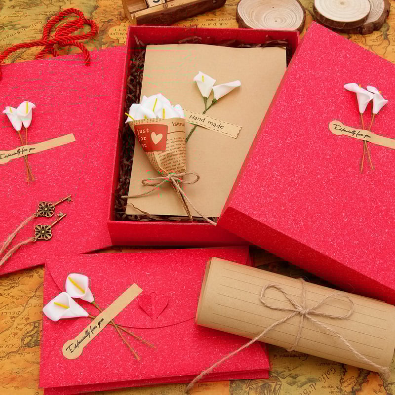 Комплект любовно писмо канцелария в подаръчна кутия — крафт хартия, плик с прозорец, Денят на Свети Валентин