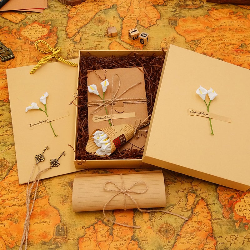 Комплект любовно писмо канцелария в подаръчна кутия — крафт хартия, плик с прозорец, Денят на Свети Валентин