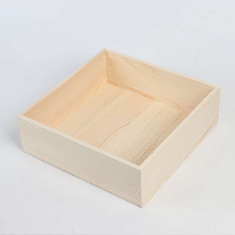 Bez poklopca drvena kutija od borovine za skladištenje — model 19, ručno izrezbarena, mogućnost tiska logotipa