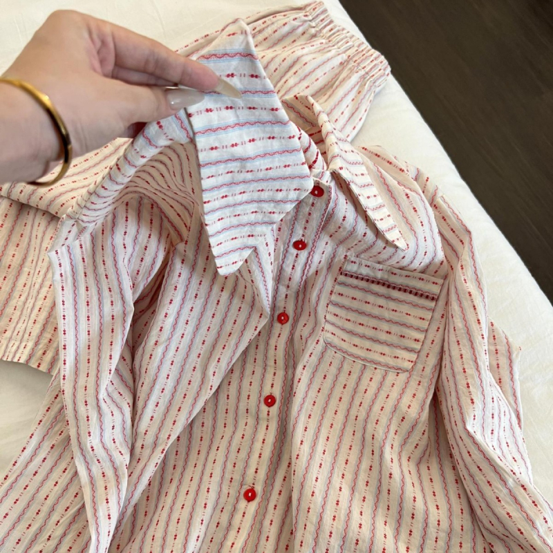 Női pizsama szett francia stílusban, hosszú ujjú és hosszú nadrággal, csíkos minta, könnyű anyag, tavasz–ősz, hordható kint