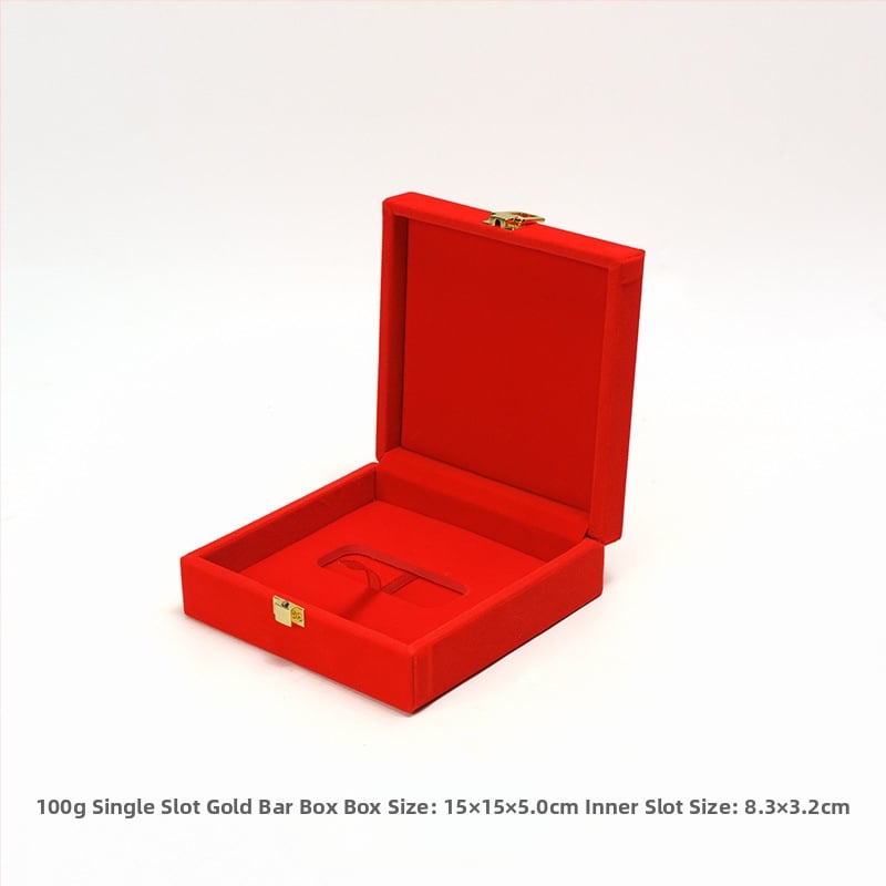 Drvena kutija za nakit s flokiranim unutrašnjim dijelom